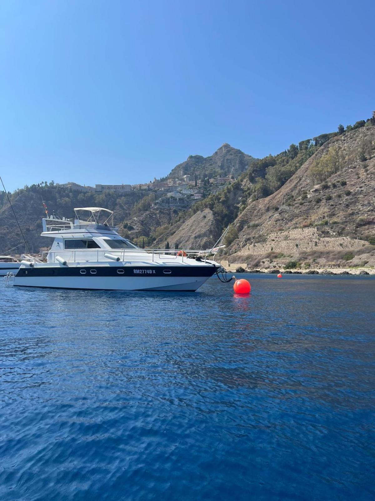 She'S Mine Yacht 호텔 카타니아 외부 사진